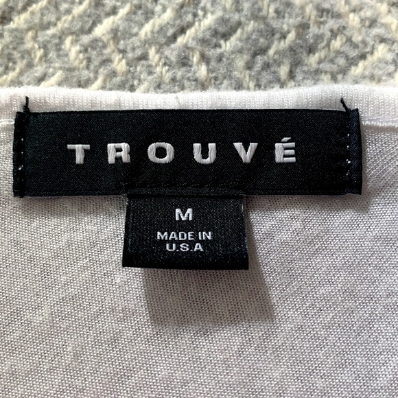 Trove white cap sleeve low cut neckline Tshirt - Picture 4 of 5